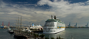 Cruise ship in the harbour of Las Palmas