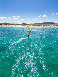 Wing Foil en Playa Grandes - Fuerteventura