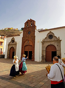 Bailando - San Sebastian de la Gomera - Iglesia