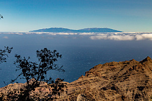 La Palma desde el Mirador Ermita del Santo - Arure - La Gomera