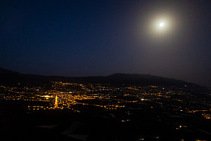 Los Llanos y la luna - La Palma