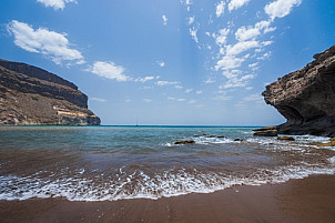 Veneguera beach